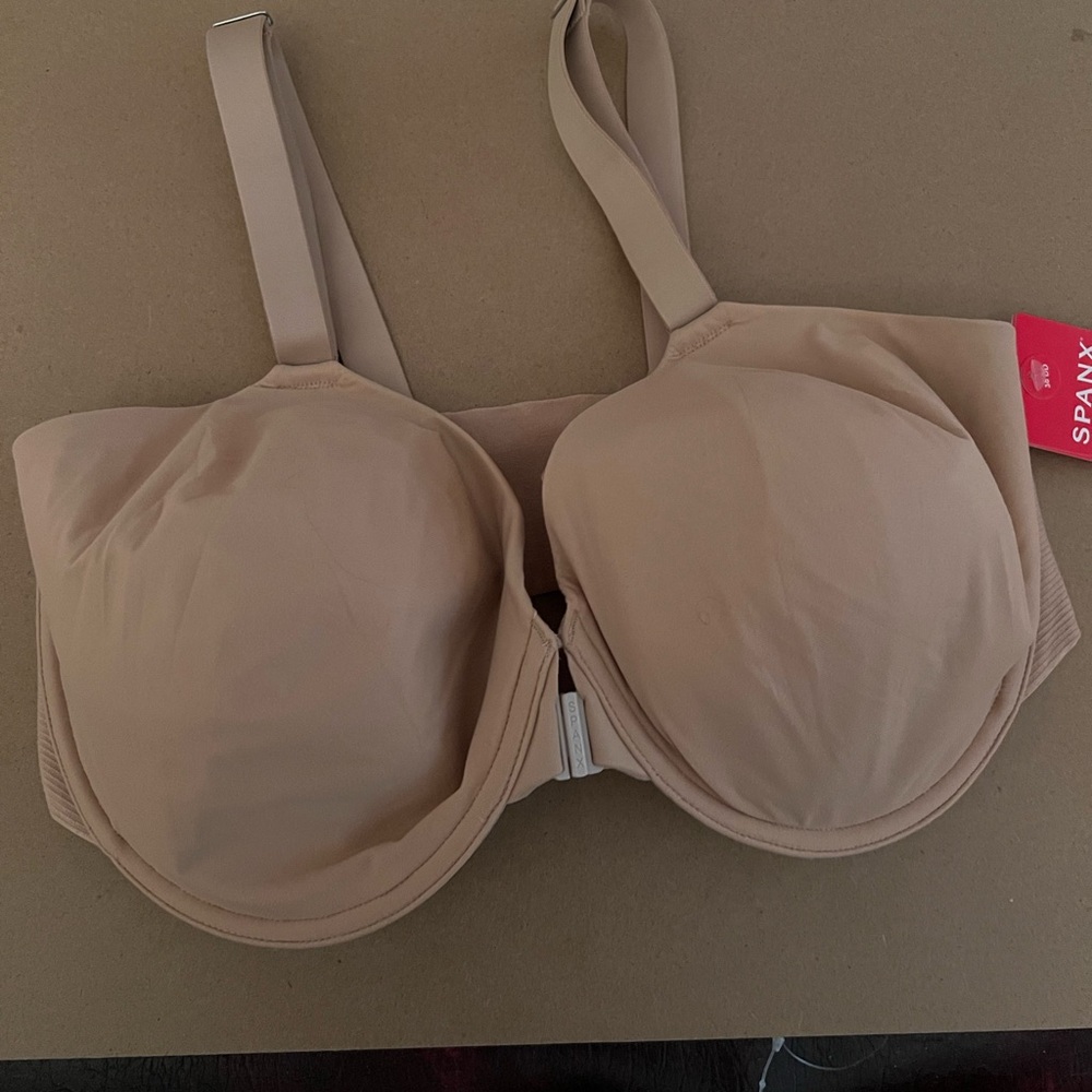 NWT, SPANX Nude Supportive Bra